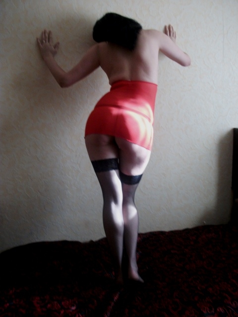 Умею быть креативной и удовлетворить все твои желания. 💋 У меня широкий спектр услуг, которые оставят тебя в полном восторге. ⭐ Я мастерица в эротическом массаже, доставлю тебе нереальное удовольствие. 🌟 Прекрасно знаю, как создать атмосферу расслабления и раскрыть все твои сексуальные фантазии. 💫 Отзывы моих постоянных клиентов говорят обо всем - ты точно не пожалеешь о проведенном со мной времени. 🌸 Живу в Москве и могу приехать к тебе или встретиться на своей территории. Фото реальные, без ретуши. ⚡ Не упустите возможность окунуться в мир наслаждения со мной. Жду тебя! 😘 Милочка